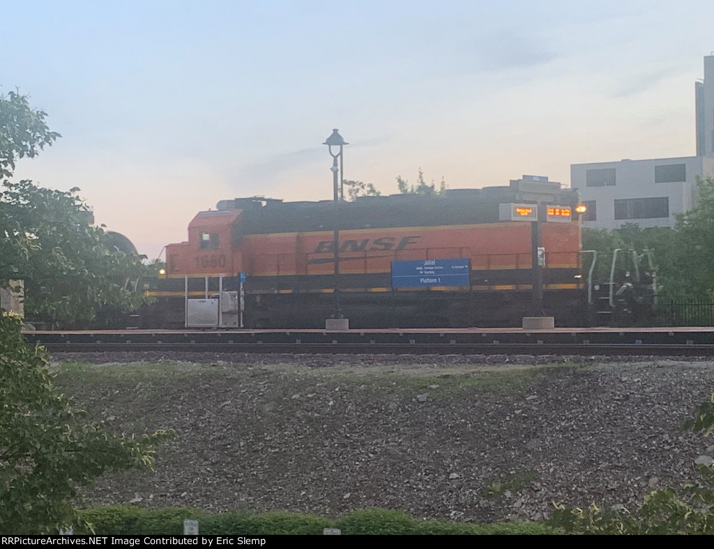 BNSF 1680